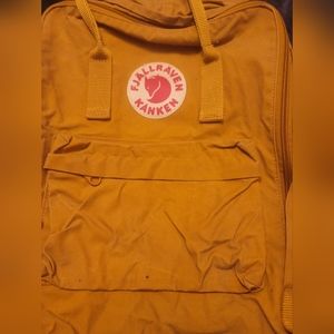 Fjallraven kanken book bag